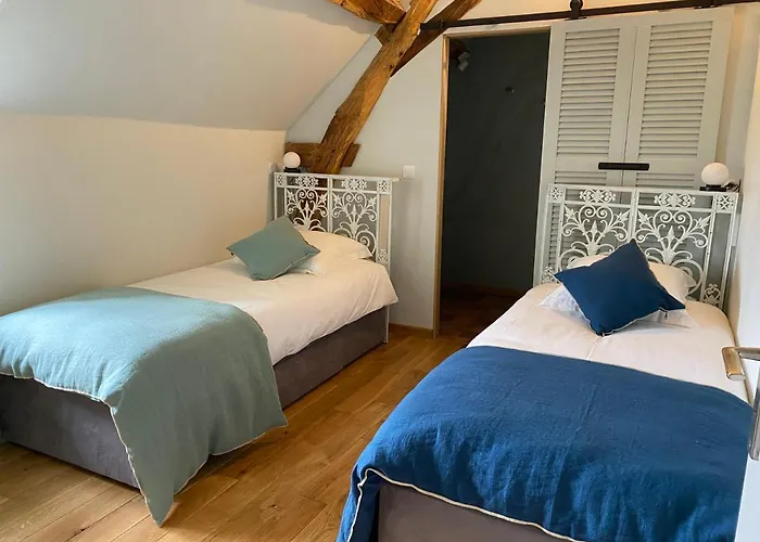 Avec Piscine, Vallee De La Loire بيت للعطل *