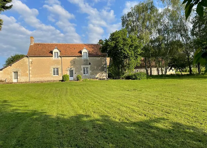 Avec Piscine, Vallee De La Loire بيت للعطل *