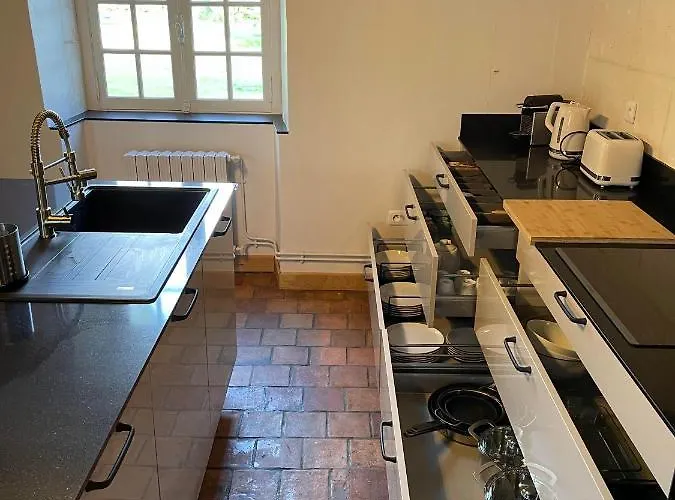 بيت للعطل Avec Piscine, Vallee De La Loire *